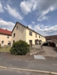 Straßenansicht - Großzügiges Einfamilienhaus mit 7 Zimmern, großem Garten und zusätzlichem Entwicklungspotenzial
