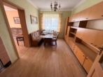Esszimmer EG - Großzügiges Einfamilienhaus mit 7 Zimmern, großem Garten und zusätzlichem Entwicklungspotenzial