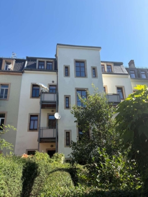 Charmante Wohnung mit Balkon, Einbauküche & Gartenzugang, 01127 Dresden, Etagenwohnung