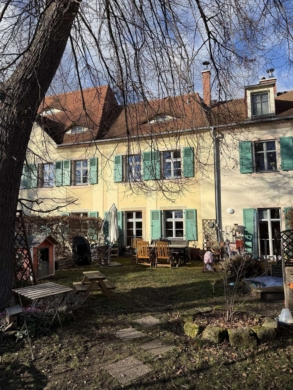 Stilvoll wohnen mit urbanem Flair, 01445 Radebeul, Erdgeschosswohnung